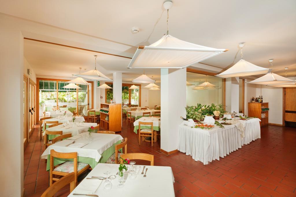 Hotel Kyrie Isole Tremiti San Domino Luaran gambar